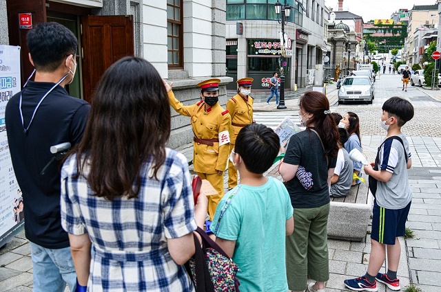 [생생문화재] 독립자금을 마련하라_나라의 보물들의 2번째 이미지